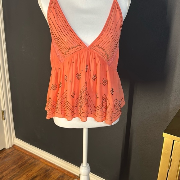 Free People Lost In You Coral Beaded Spaghetti Strap Crop Top NWT SIZE L - Picture 4 of 12
